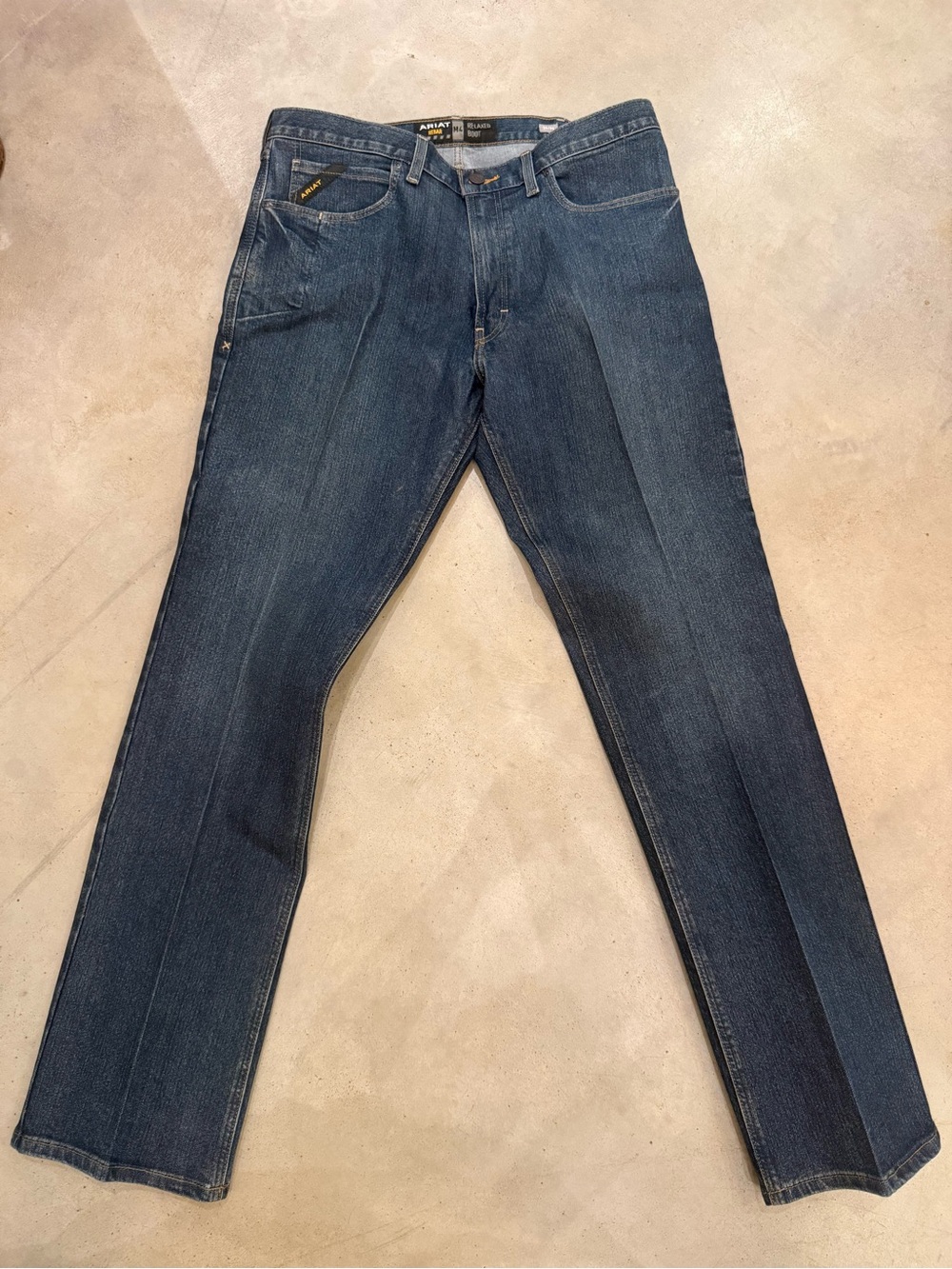 Ariat Rebar M4 relaxed boot Men’s Dark Blue jeans. Size 36 x 36